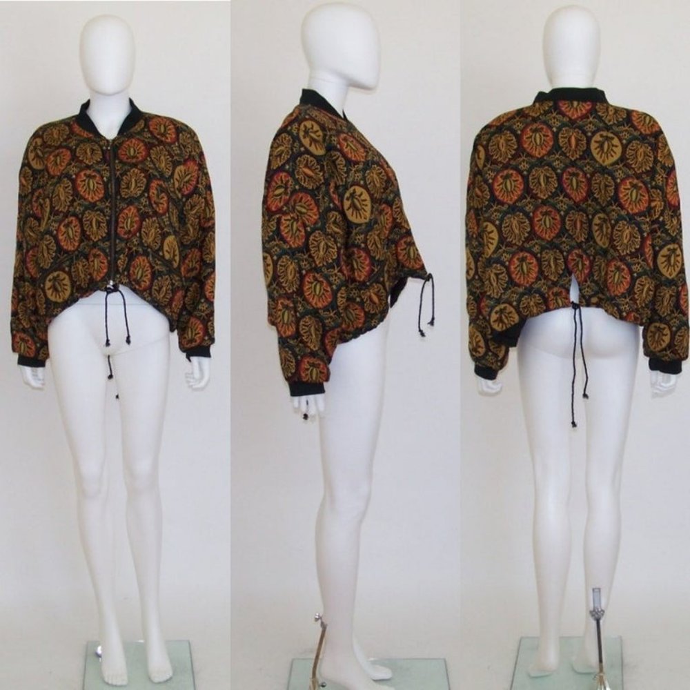 WOMEN'S BOXY CROPPED JACKET | M/L